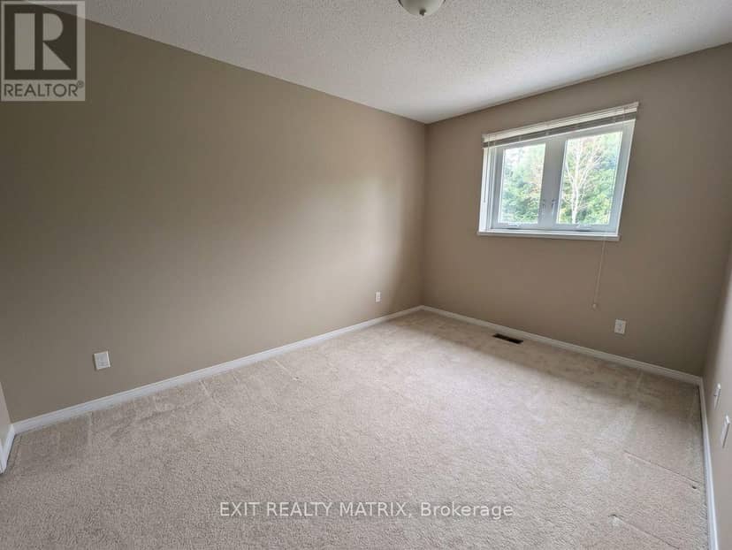 1691 Hunters Run Drive, Ottawa, photo 7