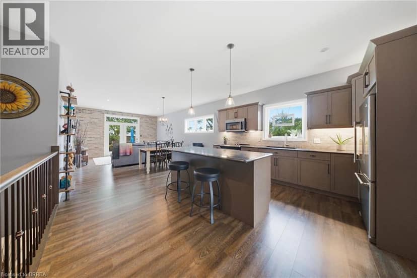 14 RIDGEWOOD Court — photo 5 of 34