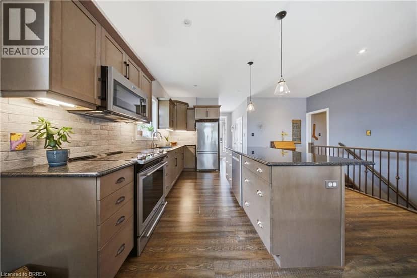 14 RIDGEWOOD Court — photo 9 of 34