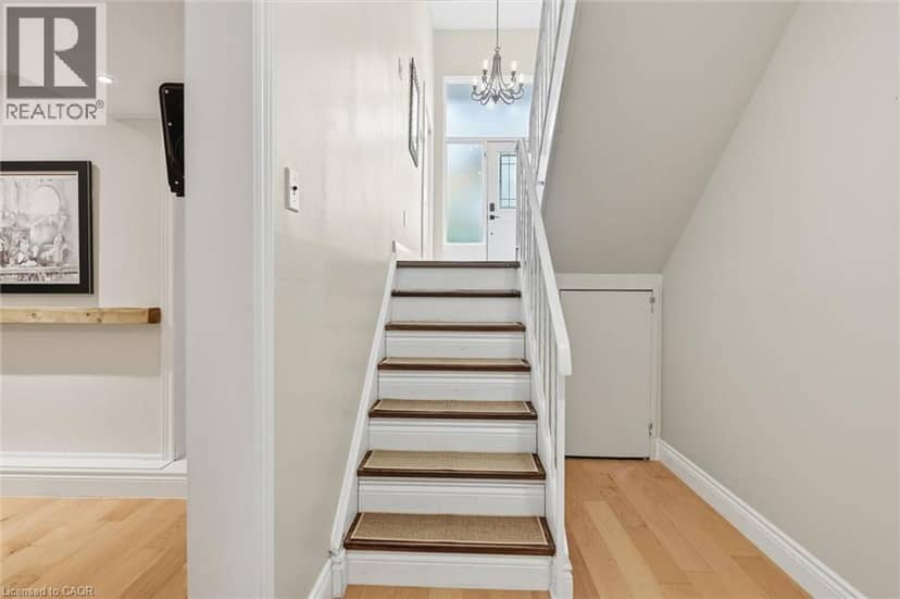 5474 SCHUELLER Crescent — photo 31 of 40