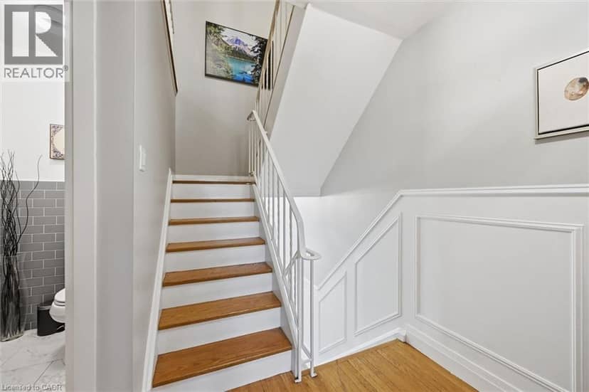 5474 SCHUELLER Crescent — photo 19 of 40