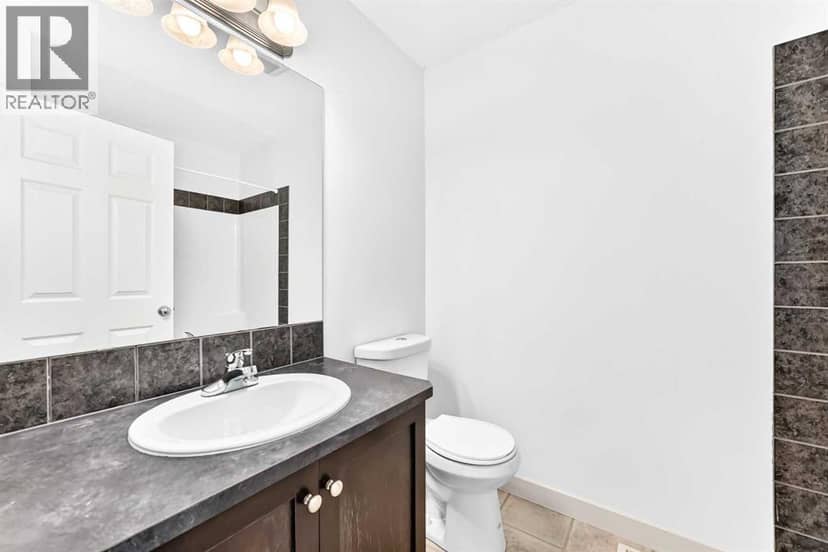 210 Brightonstone Green SE — photo 28 of 40