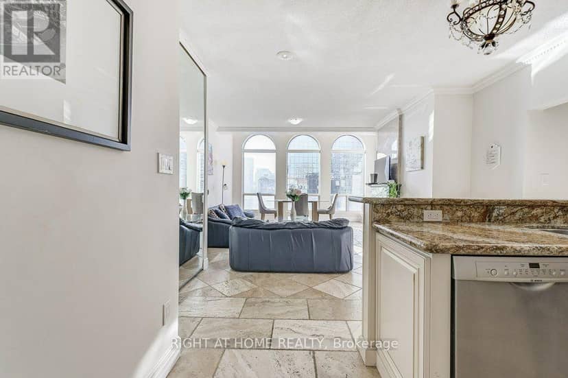 PH2 - 25 Grenville Street, Toronto, photo 7