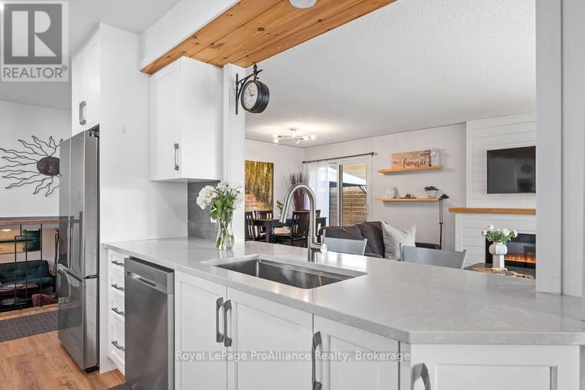 159 Singleton Drive — photo 13 of 40