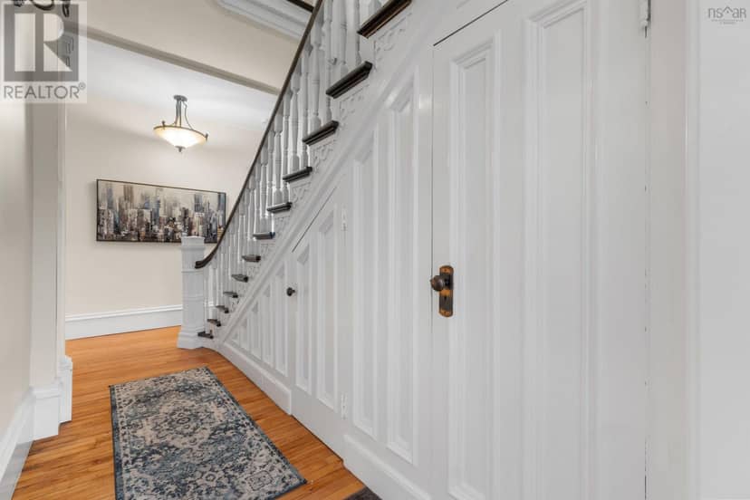 602 Francklyn Street — photo 11 of 40
