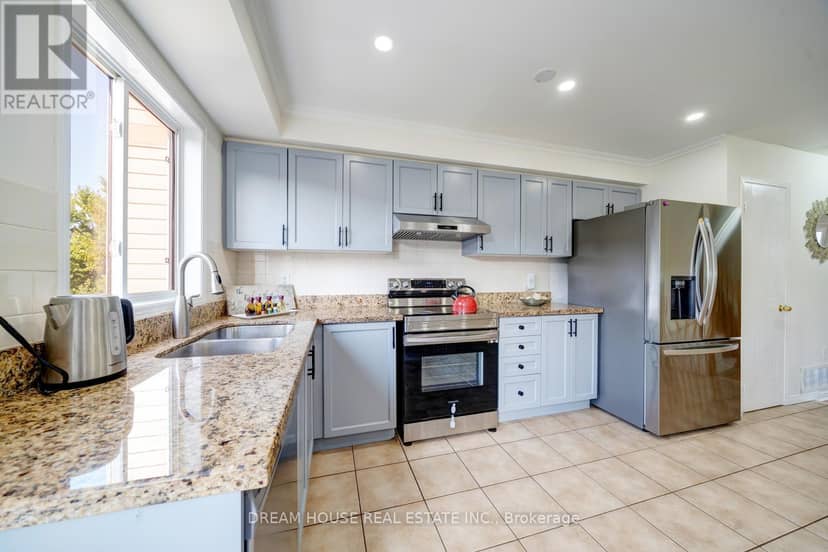 68 McGonigal Lane, Ajax, photo 8