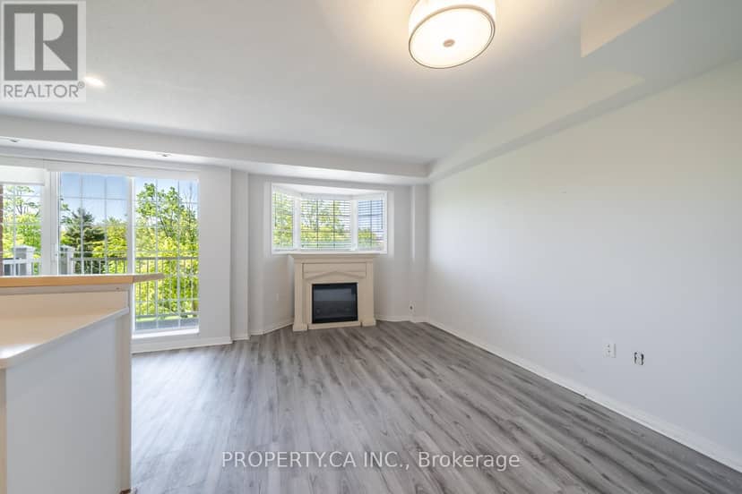 A206 - 15 Cornell Meadows Avenue — photo 16 of 40
