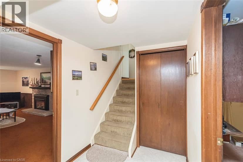 20 BIRCHLAWN Drive — photo 40 of 40