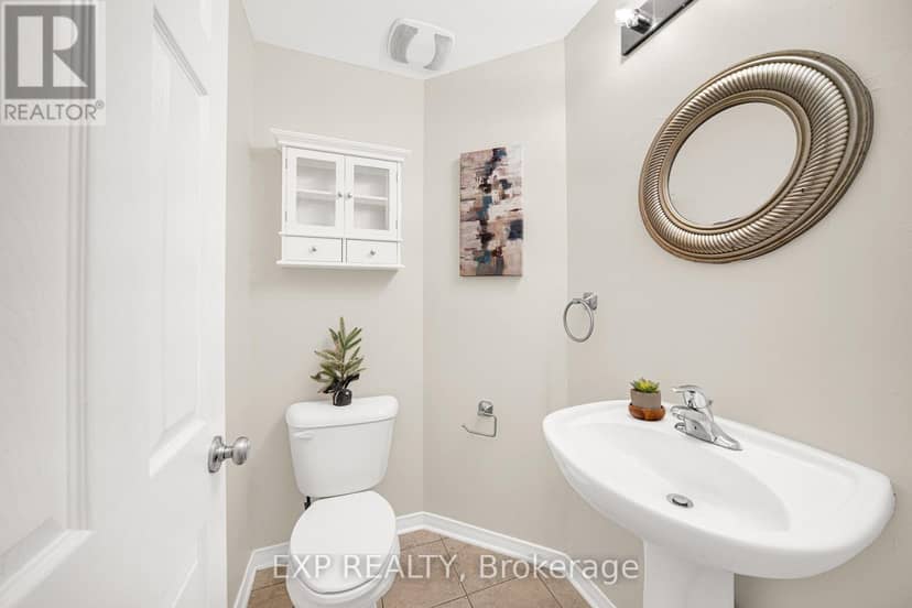 1091 Georgeton Private — photo 15 of 32