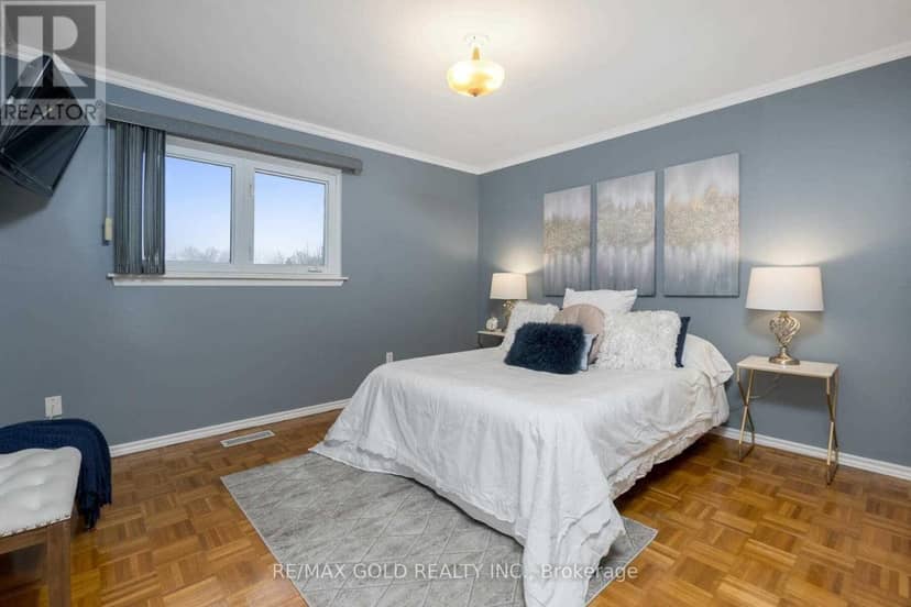 32 Glenforest Road — photo 12 of 21