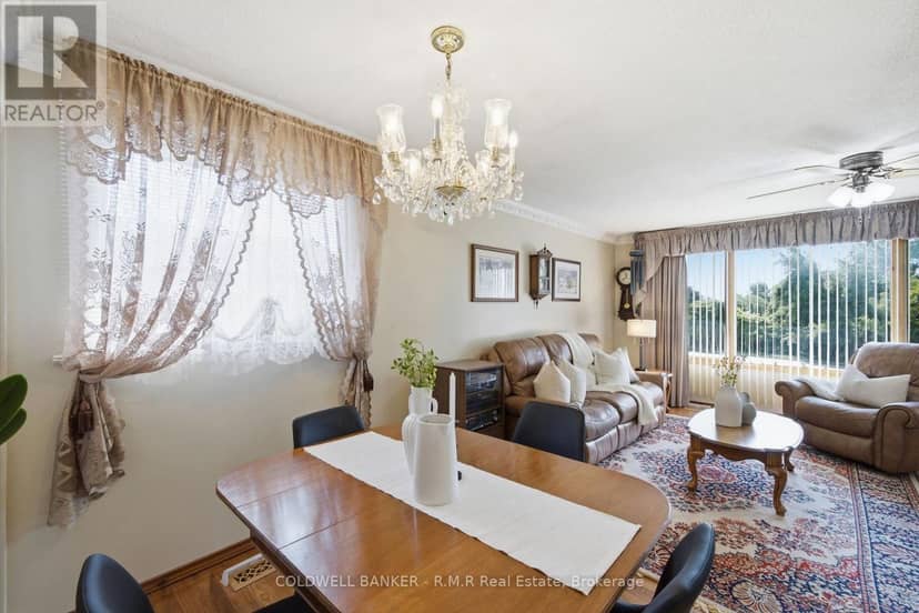 3 Coleman Crescent — photo 14 of 31