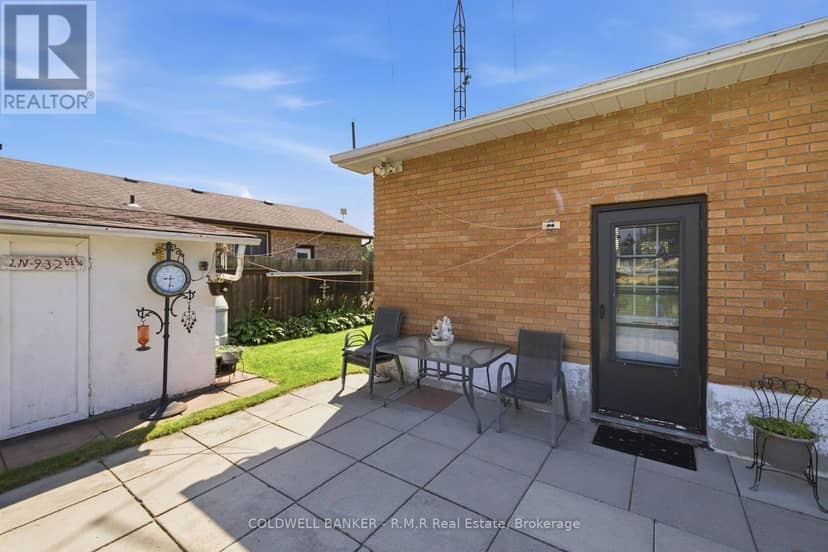 3 Coleman Crescent — photo 24 of 31