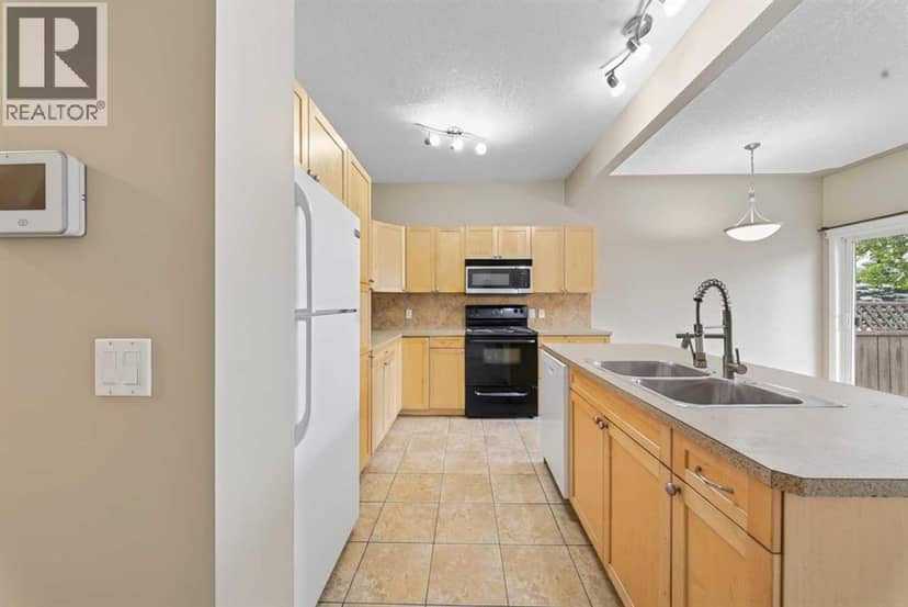 207, 620 Luxstone Landing SW — photo 10 of 40
