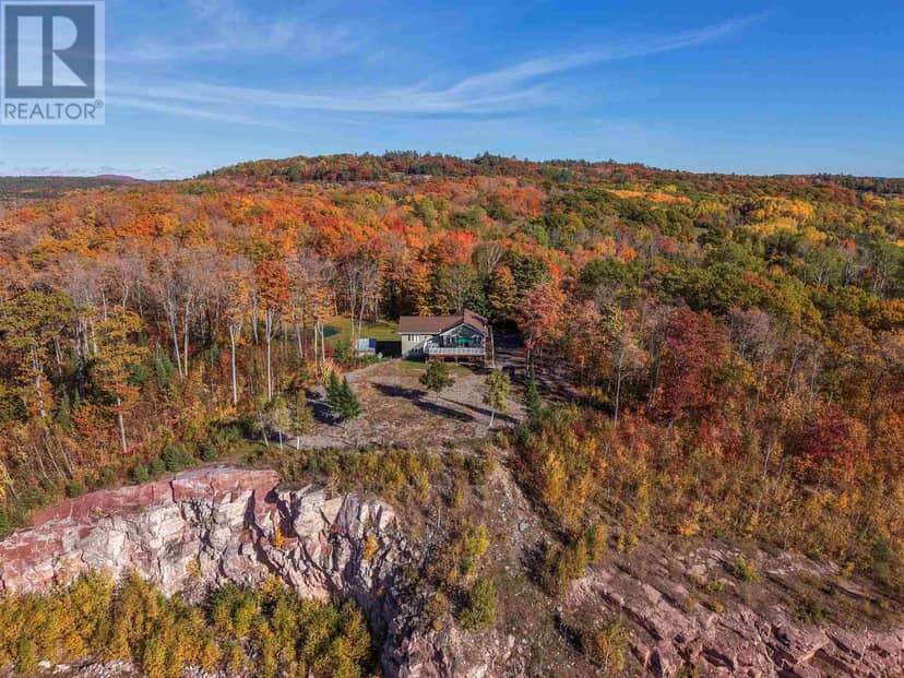 432 Government RD, Echo Bay