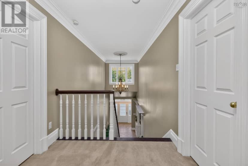46 Smith Avenue — photo 33 of 40