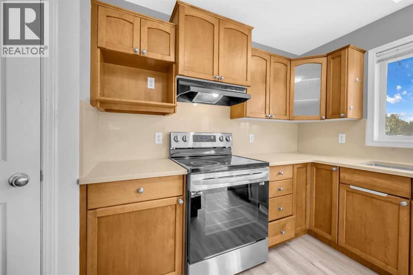 171 Willowbrook Drive NW — photo 15 of 40
