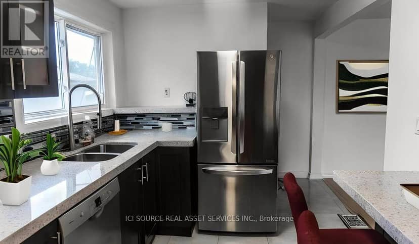 50 Rushley Drive, Toronto, photo 7