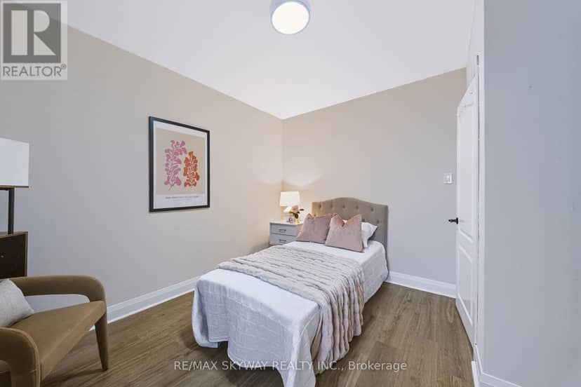 10 Rexway Drive — photo 17 of 40
