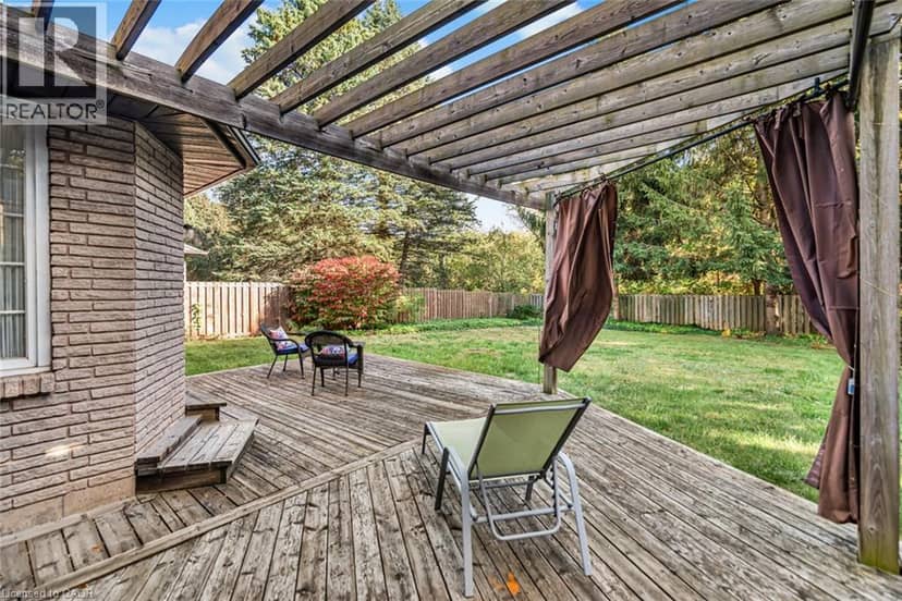 318 CAVENDISH Drive — photo 24 of 26