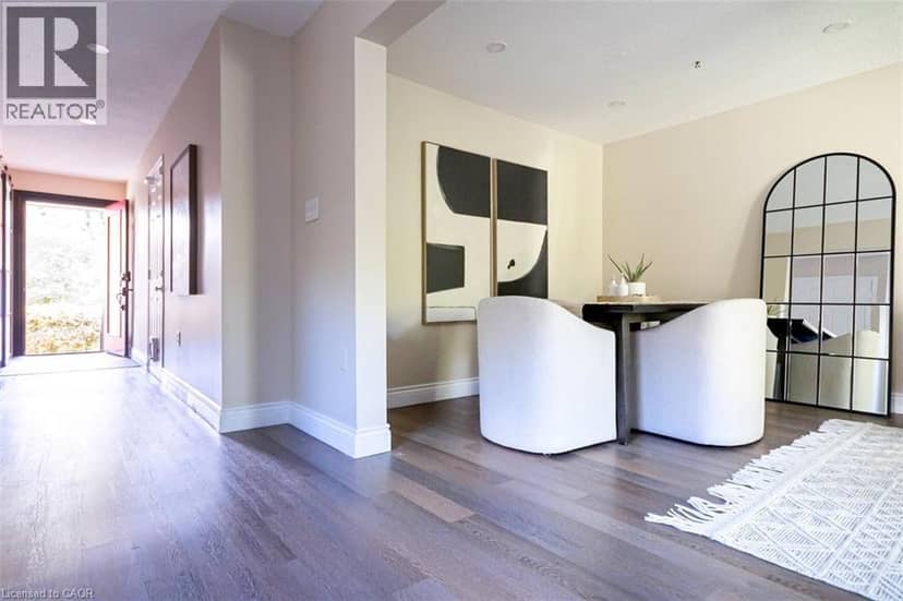 336 JACKSON Street W, Hamilton, photo 8