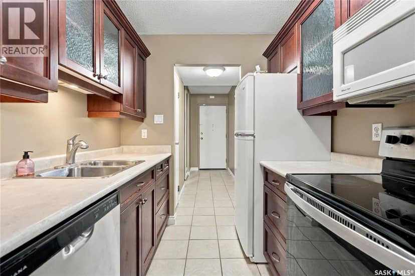 324 65 Westfield DRIVE — photo 14 of 26