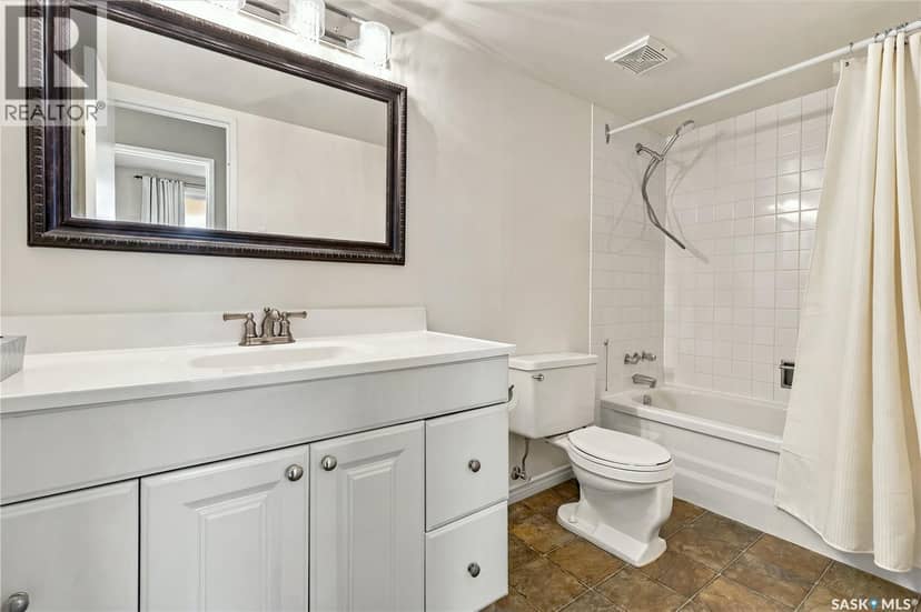 324 65 Westfield DRIVE — photo 18 of 26