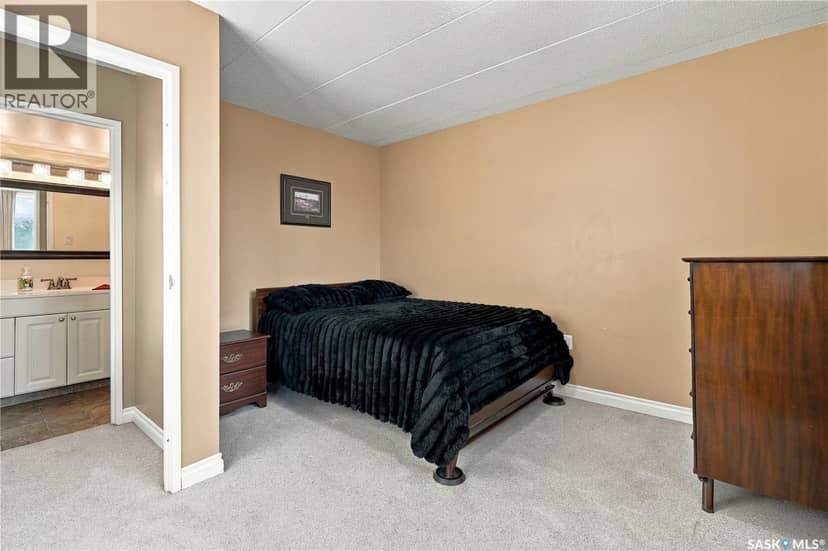 324 65 Westfield DRIVE — photo 20 of 26