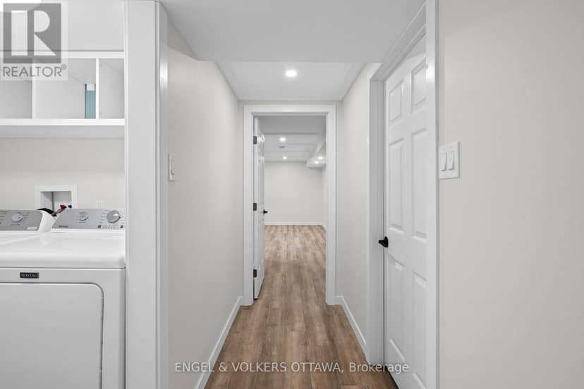 50 Solva Drive — photo 34 of 40