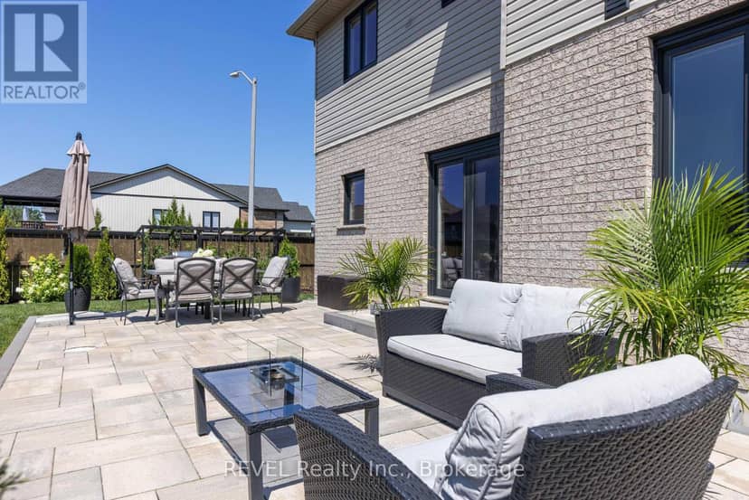7819 Pender Street — photo 35 of 40