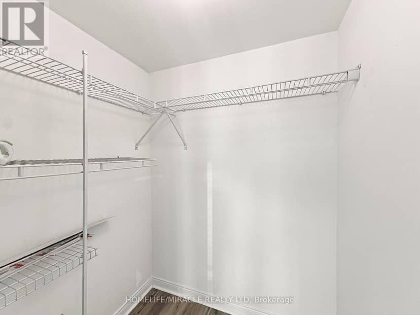 1710 - 215 Queen Street E — photo 14 of 22