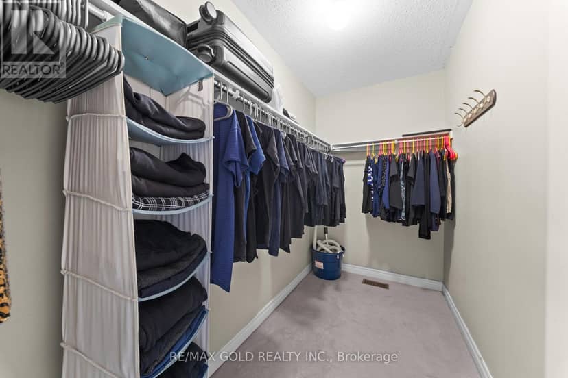 11 Clearfield Drive — photo 19 of 30
