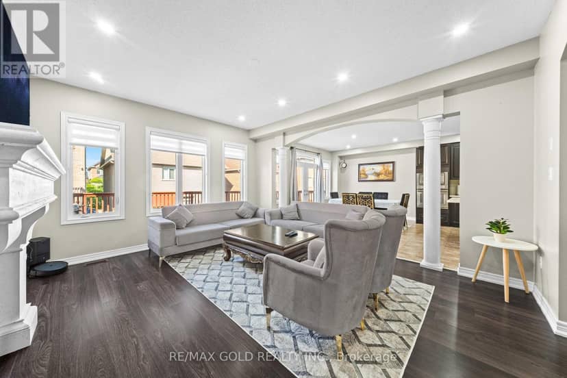 11 Clearfield Drive, Brampton, photo 6