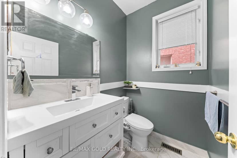 28 Latania Boulevard — photo 19 of 40