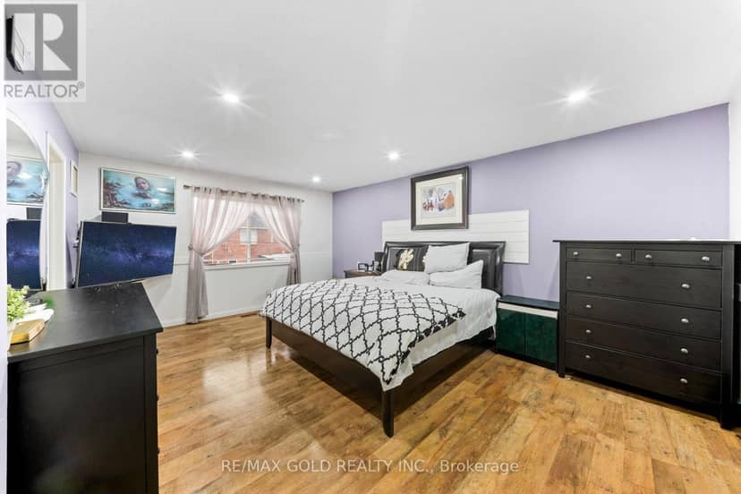 28 Latania Boulevard — photo 21 of 40
