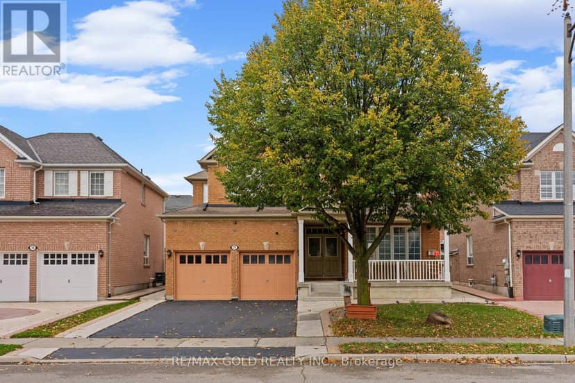 28 Latania Boulevard, Brampton, photo 3