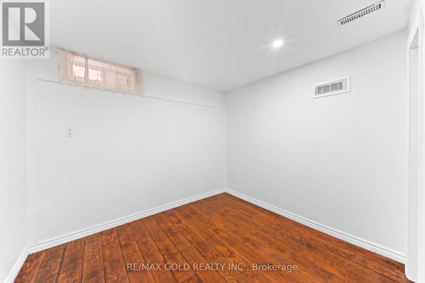 28 Latania Boulevard — photo 35 of 40