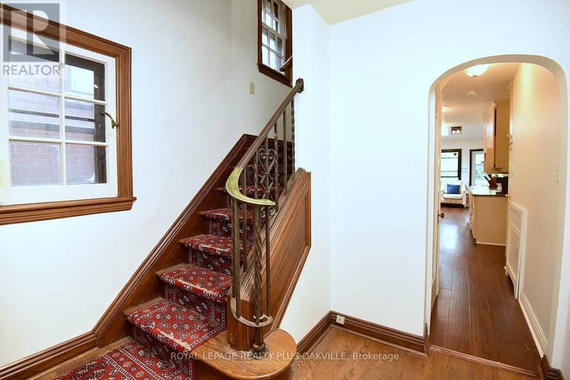 1236 King Street W, Hamilton, photo 5