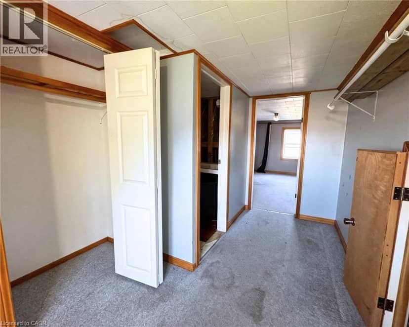 233 TALBOT Street — photo 14 of 27