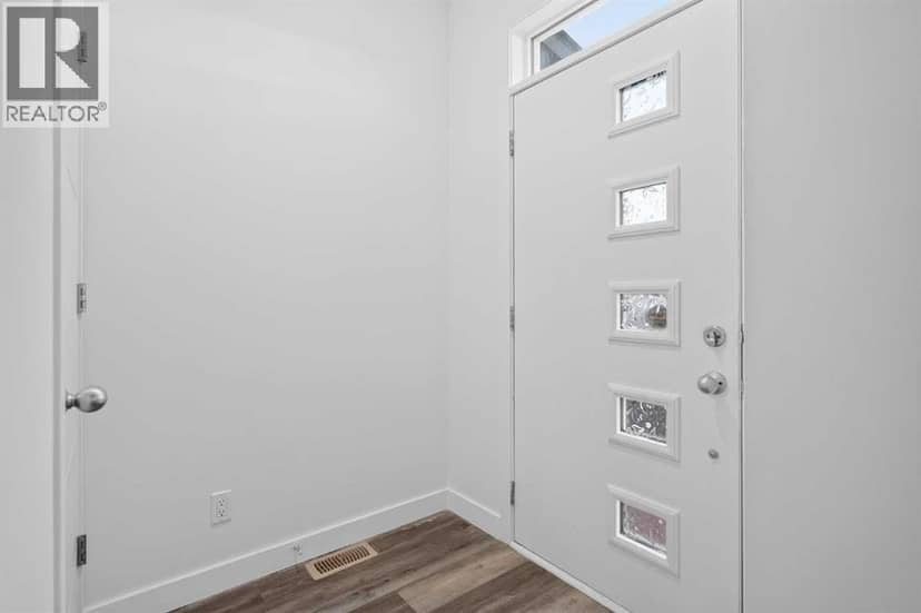 83 Savanna Park NE, Calgary, photo 2
