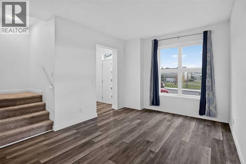 83 Savanna Park NE, Calgary, photo 4