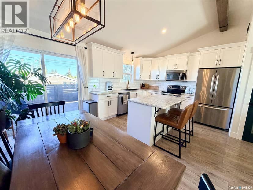 292 15th STREET — photo 10 of 40