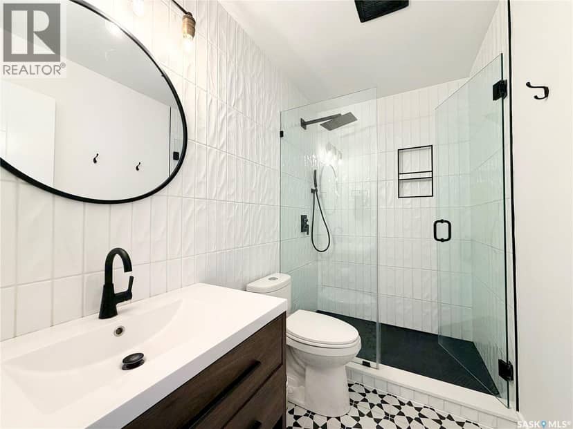 292 15th STREET — photo 17 of 40