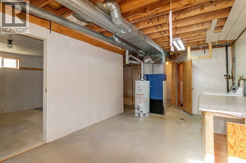 320 4 Avenue S — photo 14 of 28