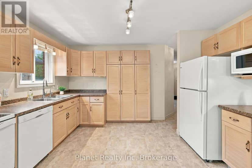 4 Ashcroft Court, Guelph, photo 6