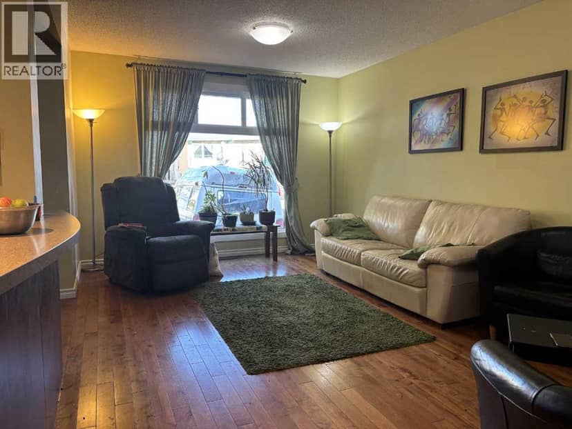 6013 Trollinger Street NE, Calgary, photo 4