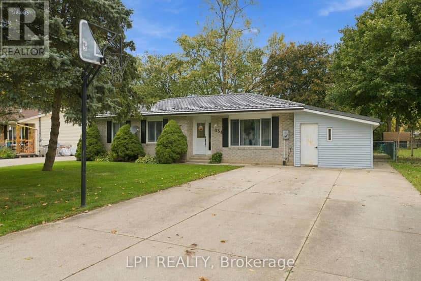 254 Victoria Street, North Middlesex, photo 2