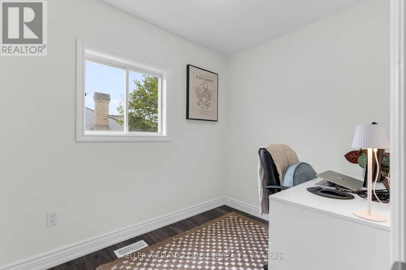 175 Wellington Street — photo 18 of 29