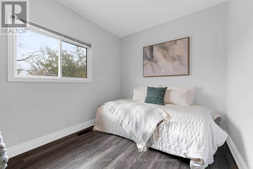 175 Wellington Street — photo 15 of 29