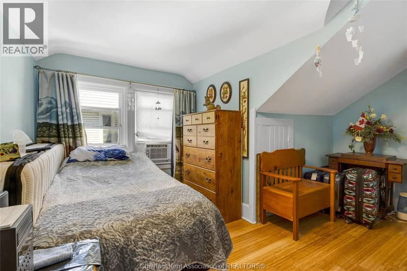 97 Victoria Avenue — photo 17 of 36