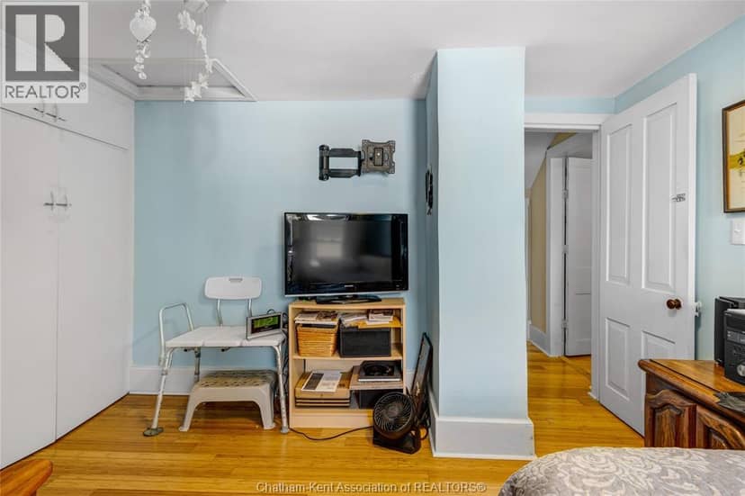 97 Victoria Avenue — photo 18 of 36